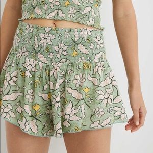 AERIE REAL GOOD SMOCKED HIGH WAISTED SHORT